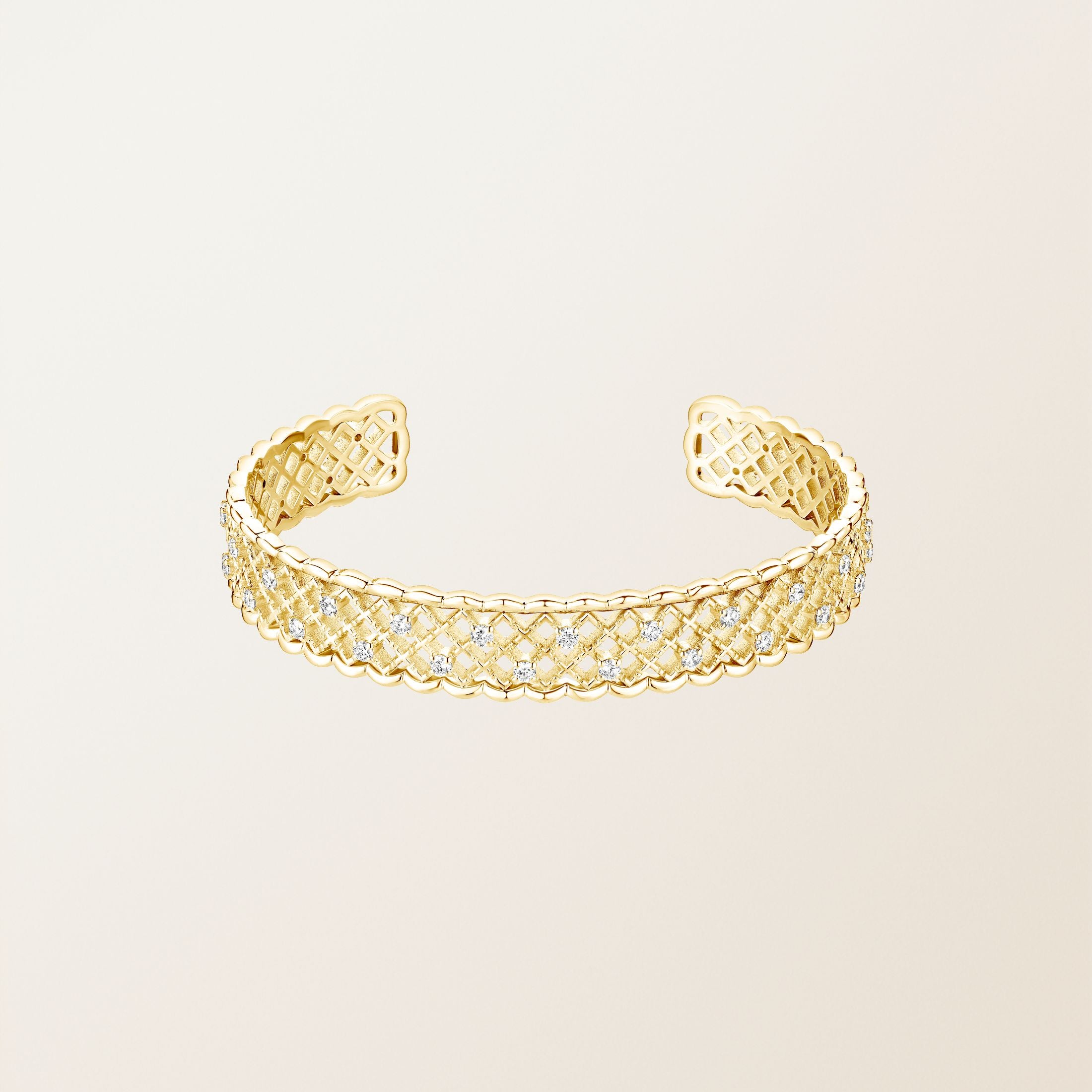 Scallop Weave Diamond Bracelet