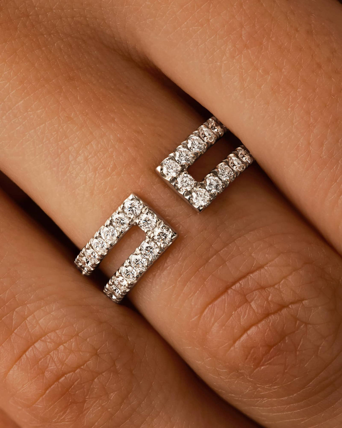 Harmony Loop Diamond Ring