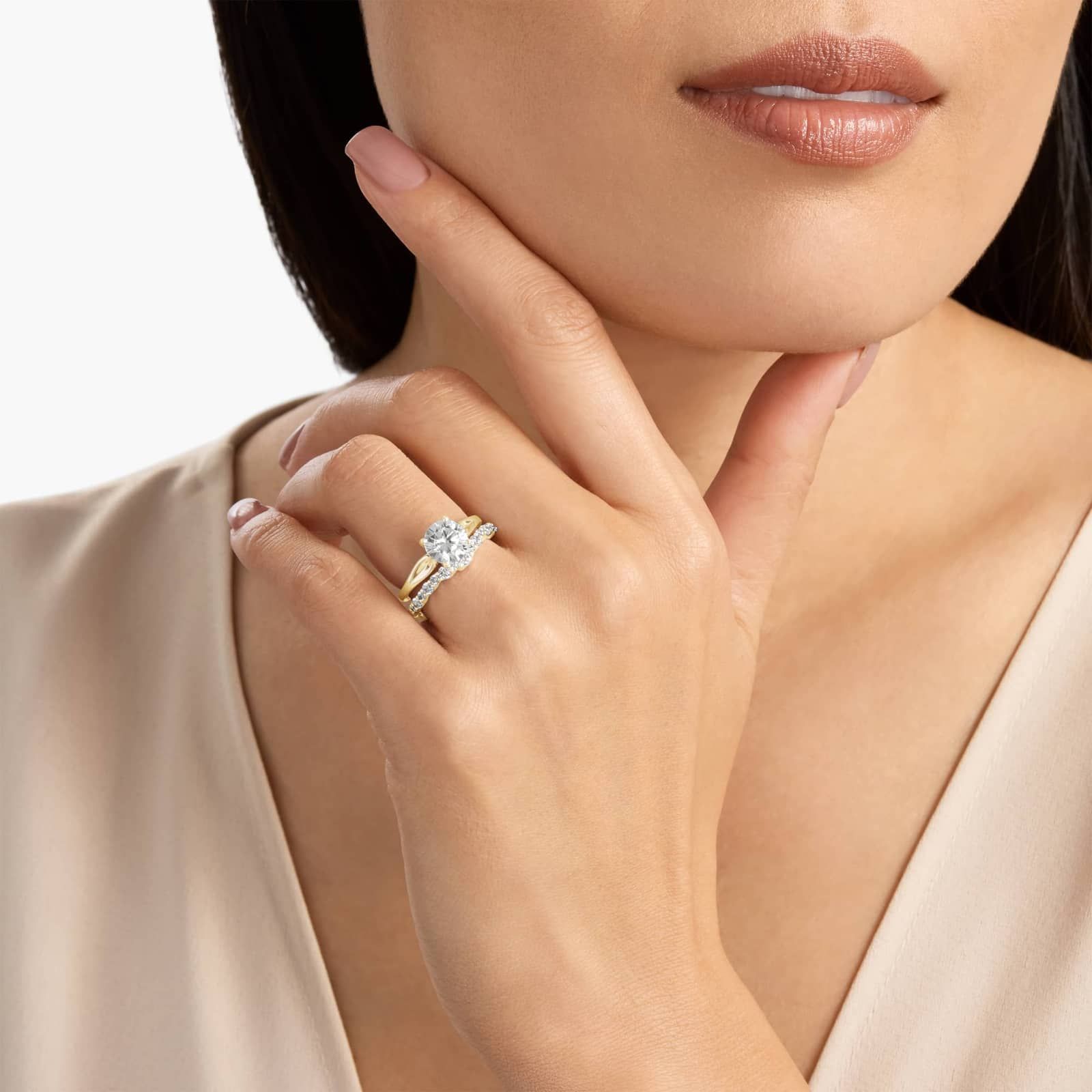 Crescendo Curved Diamond Wedding Ring in 14k White Gold (1/2 ct. tw.)