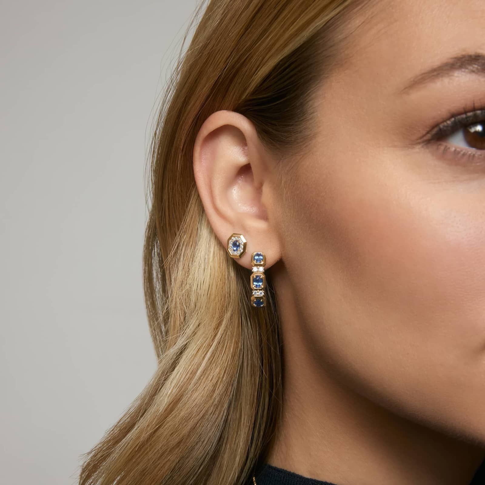 Oval Cut Blue Sapphire and Pavé Diamond Stud Earrings In Yellow Gold