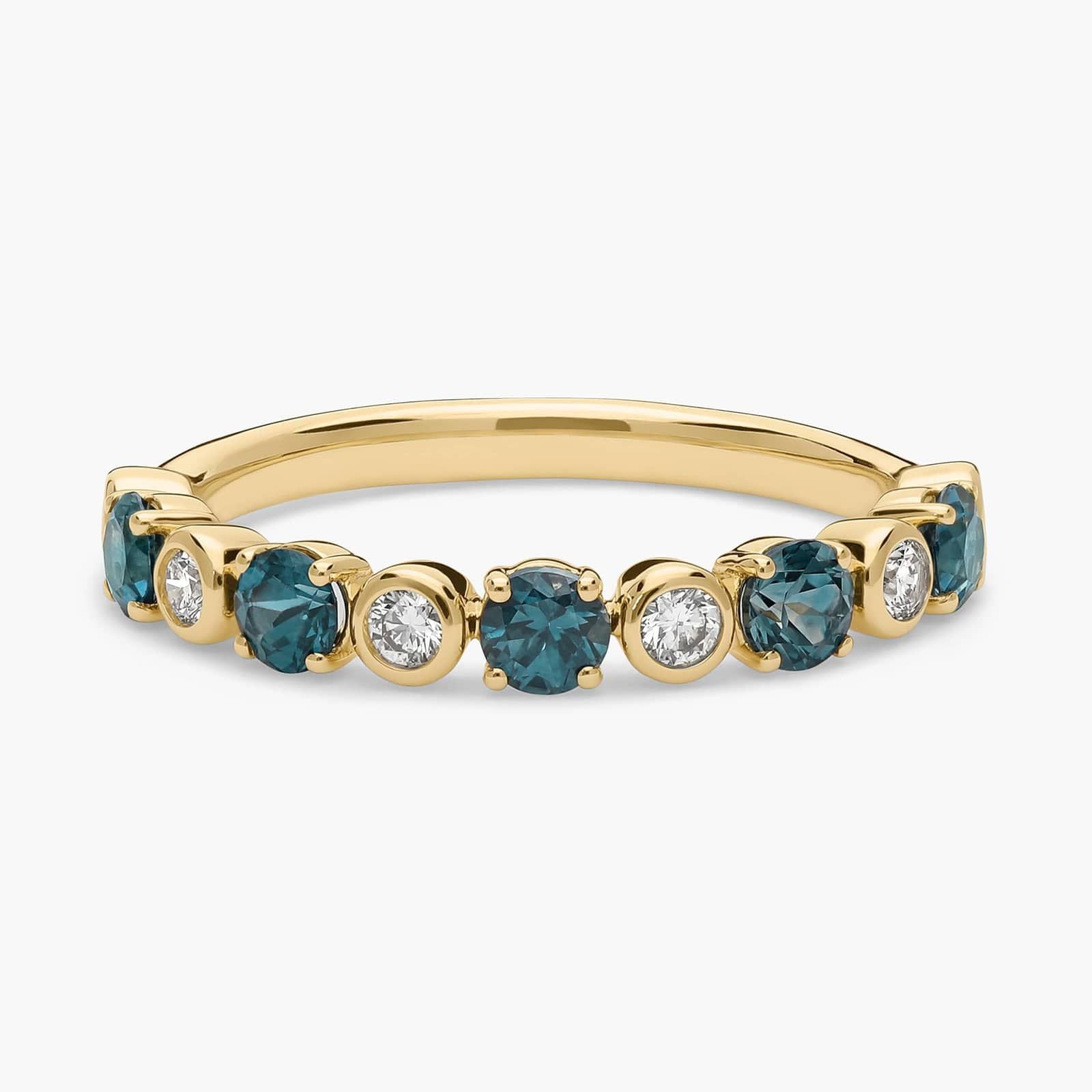 Montana Sapphire & Round Diamond Alternating Bezel & Prong Ring in Yellow Gold