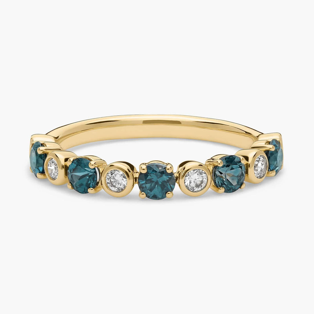 Montana Sapphire & Round Diamond Alternating Bezel & Prong Ring in Yellow Gold