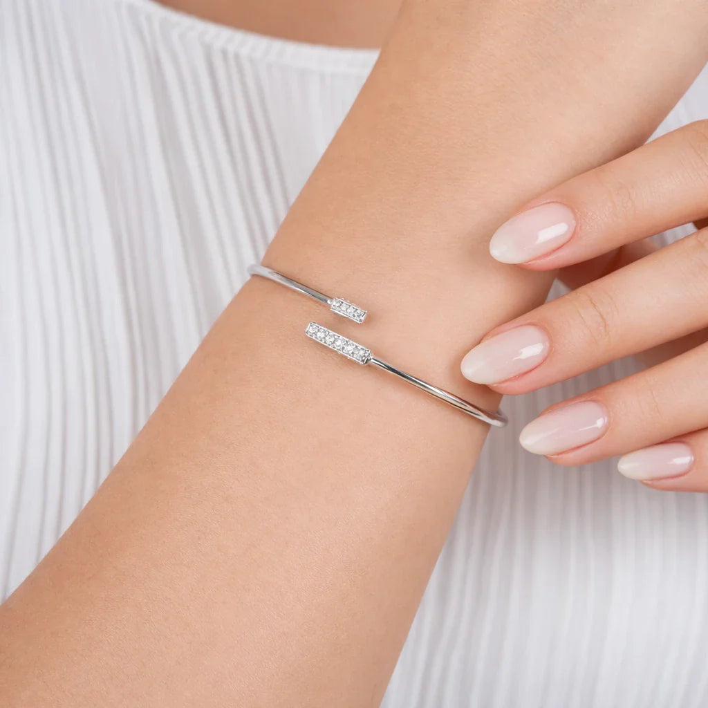 Elegant Twist Cuff Charm Bracelet With Pure 925 Silver
