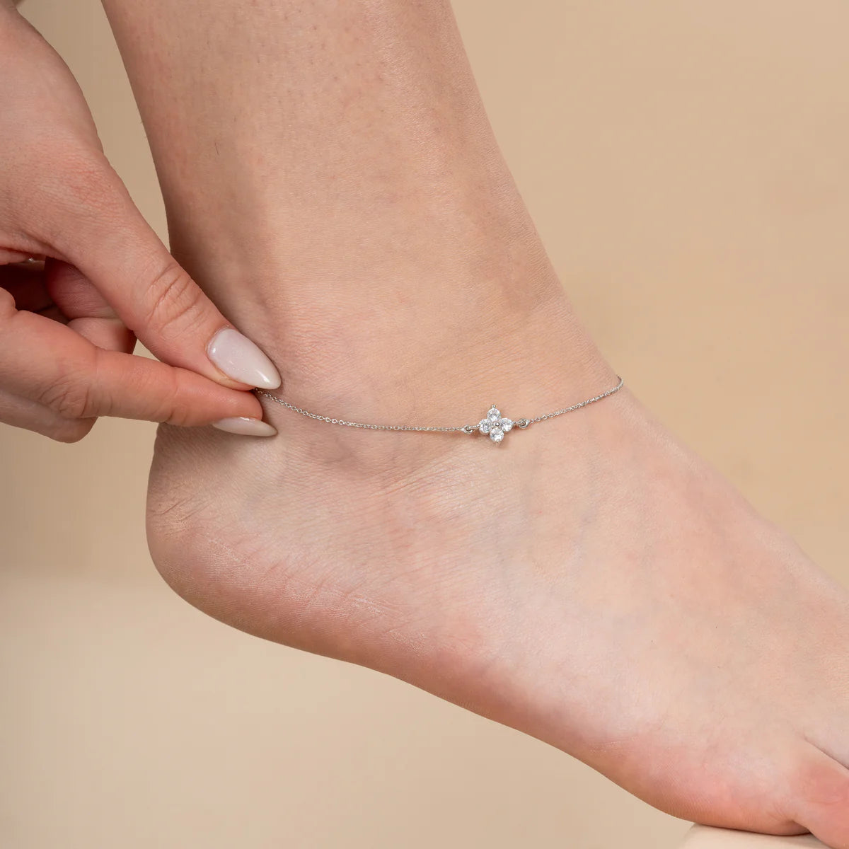 Diamond Studded Anklet Made With Pure 925 Silver
