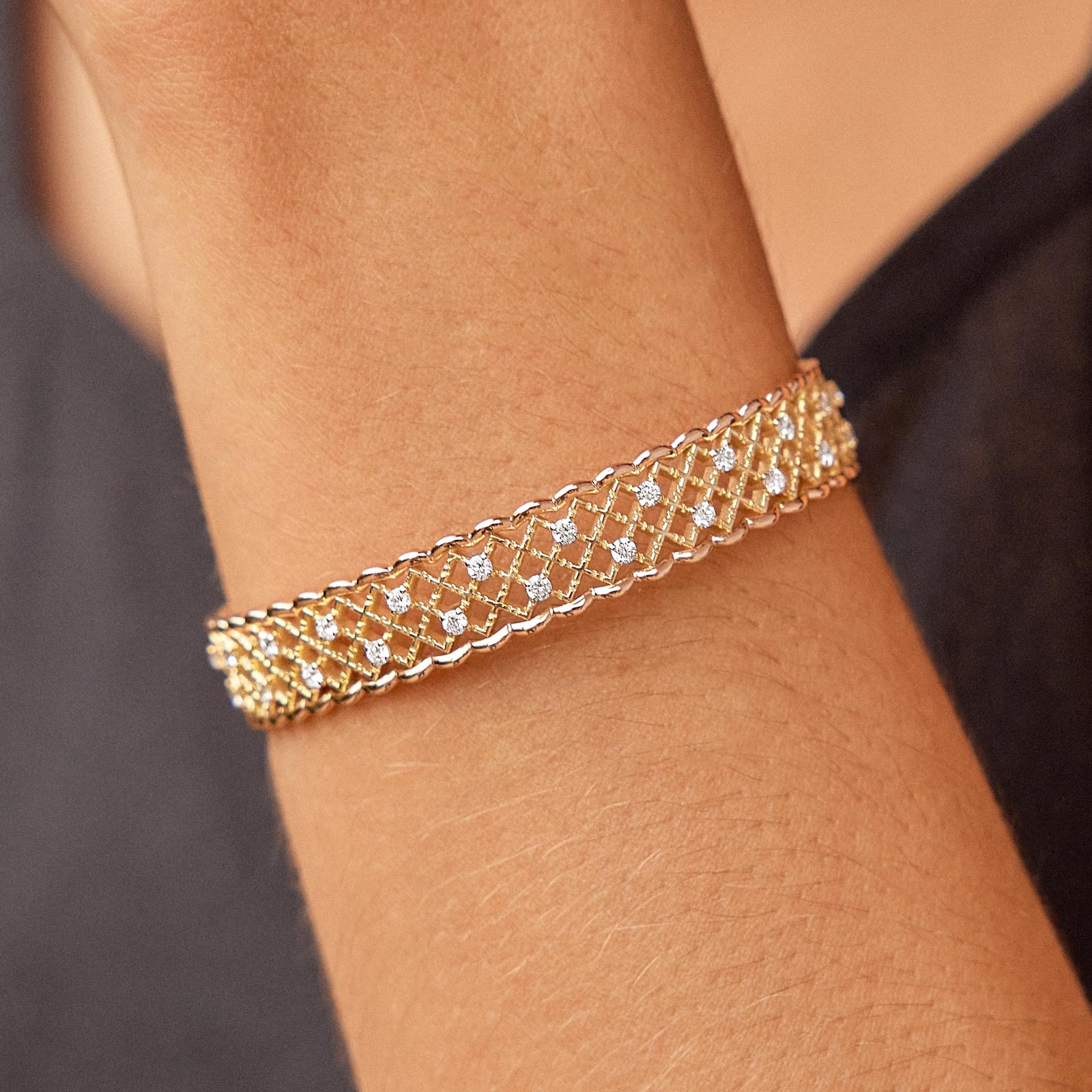 Scallop Weave Diamond Bracelet