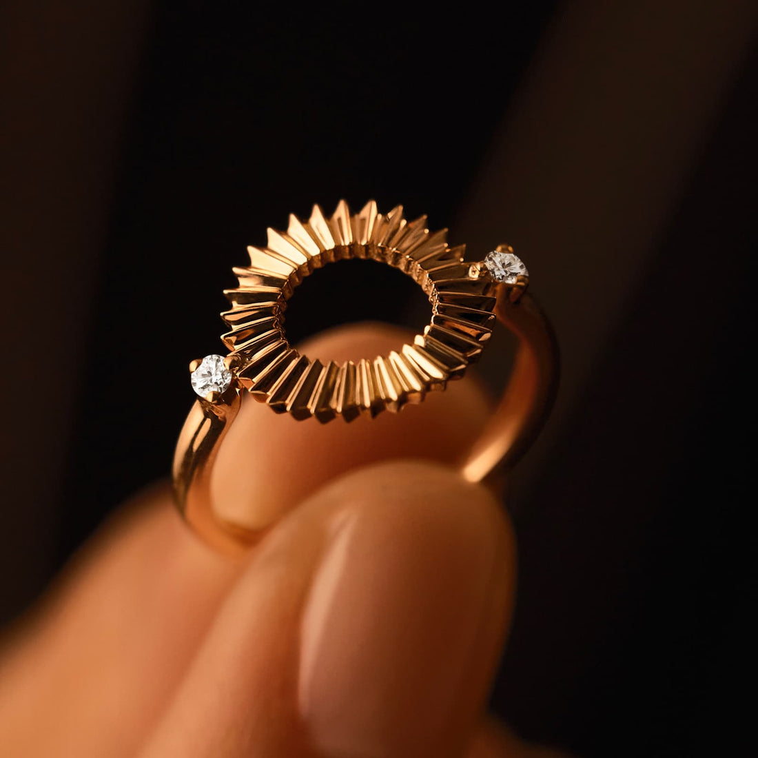 Starburst Open Circle Gold Ring
