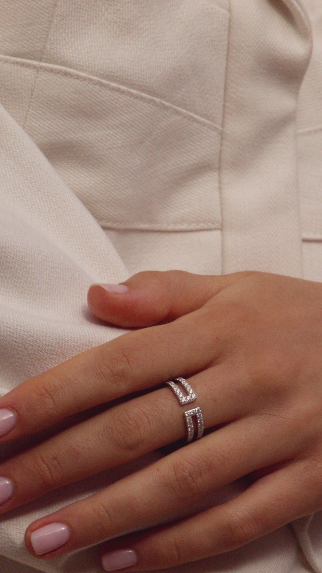 Harmony Loop Diamond Ring